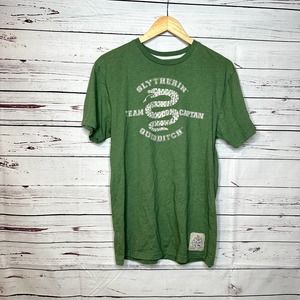 Wizarding World of Harry Potter Slytherin T Shirt Size medium